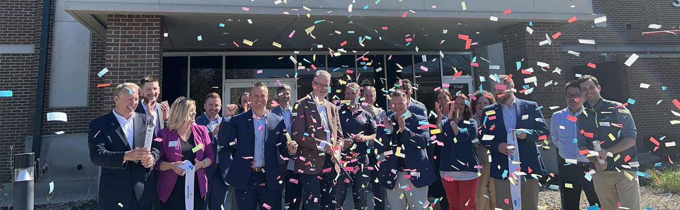 Business celebration with people and confetti